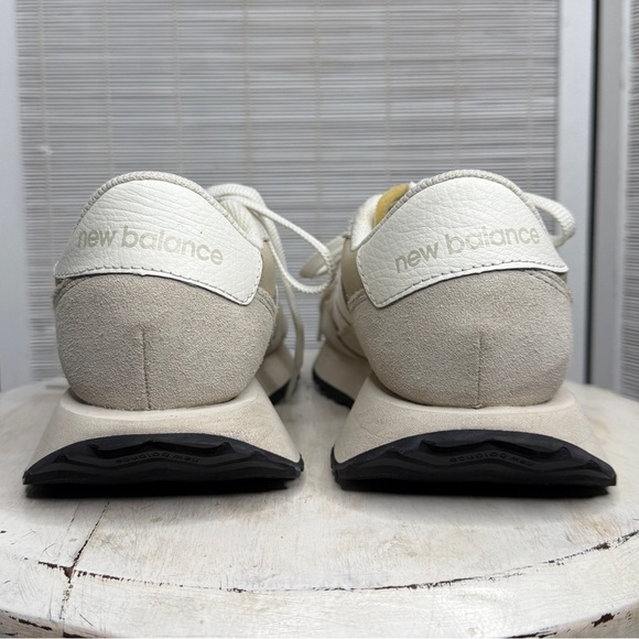 New Balance Off White Beige Suede Fabric Retro Sneakers Casual Street Style 7 - Picture 5 of 11